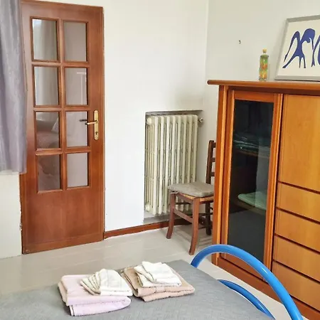 Appartement Of 3 In The Area Near To The Center Of